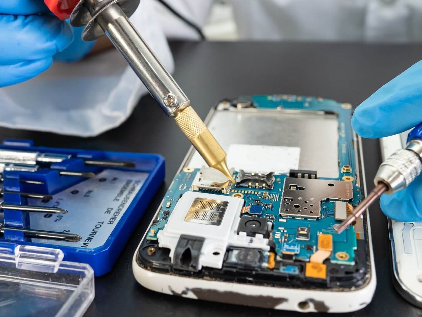 9 smile-phone-reparacion-moviles-ordenadores-consolas-servicio-tecnico-sevilla